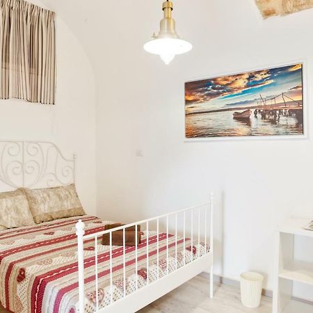San Nicola Clemente Private Room Bari Exterior photo
